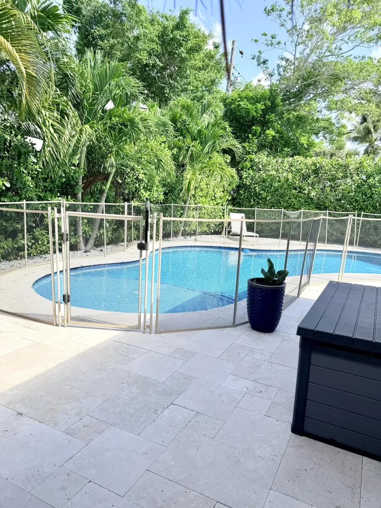 401 SE 3rd Terrace Deerfield Beach FL 33441