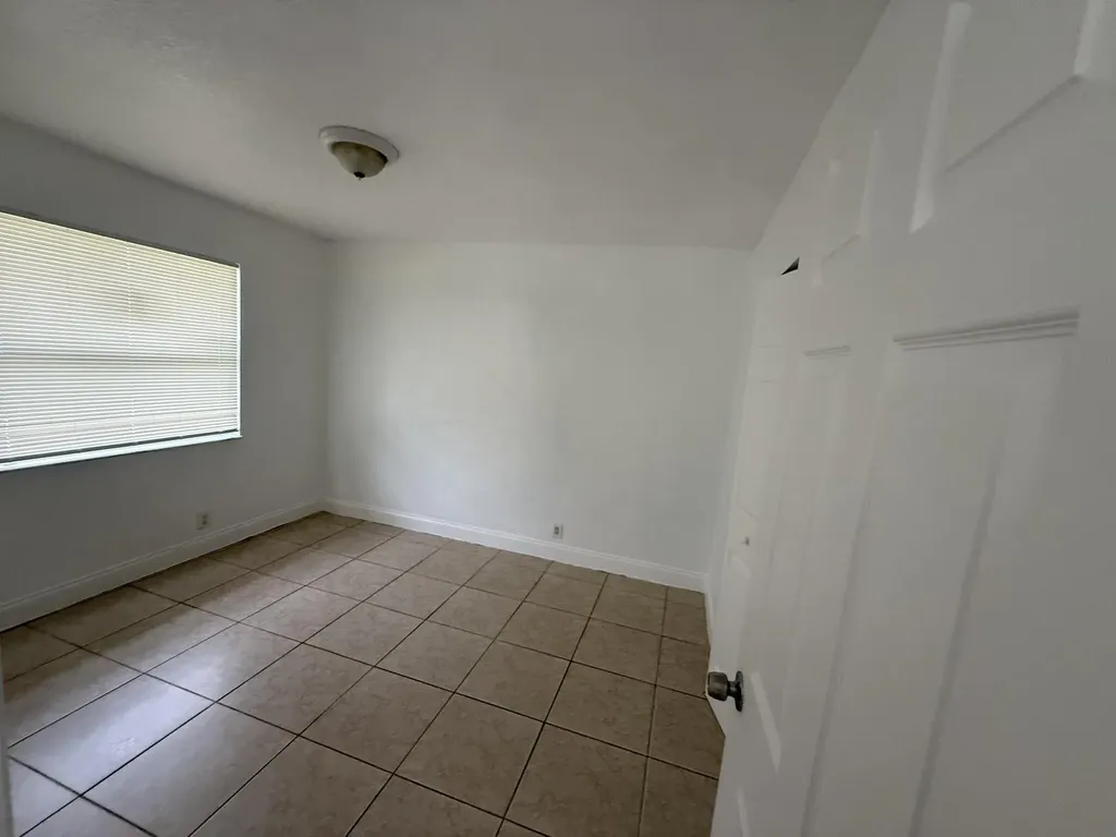 1420 Barton Road Lake Worth Beach FL 33460