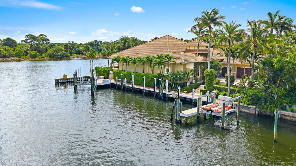 14324 Paradise Point Road Palm Beach Gardens FL 33410