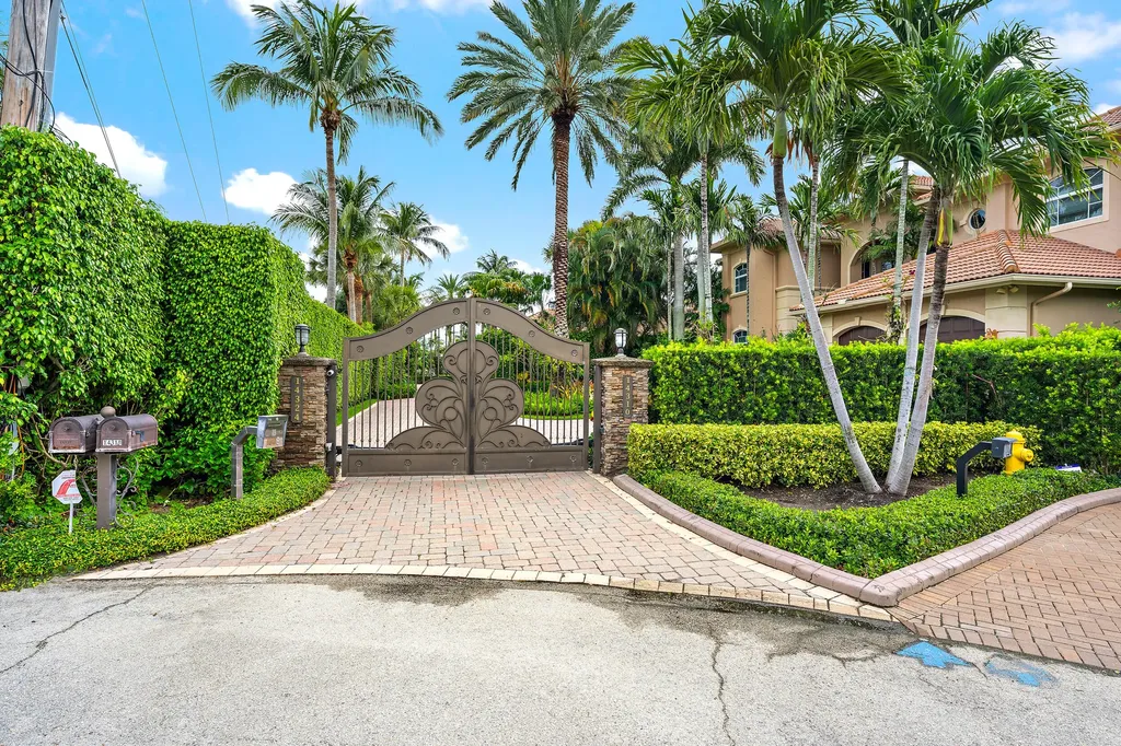14324 Paradise Point Road Palm Beach Gardens FL 33410