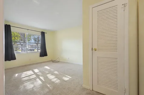480 N Laurel Drive Margate FL 33063