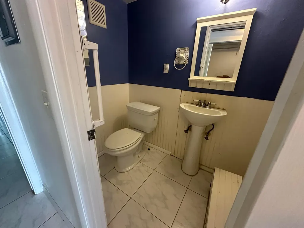 81 Farnham D Deerfield Beach FL 33442