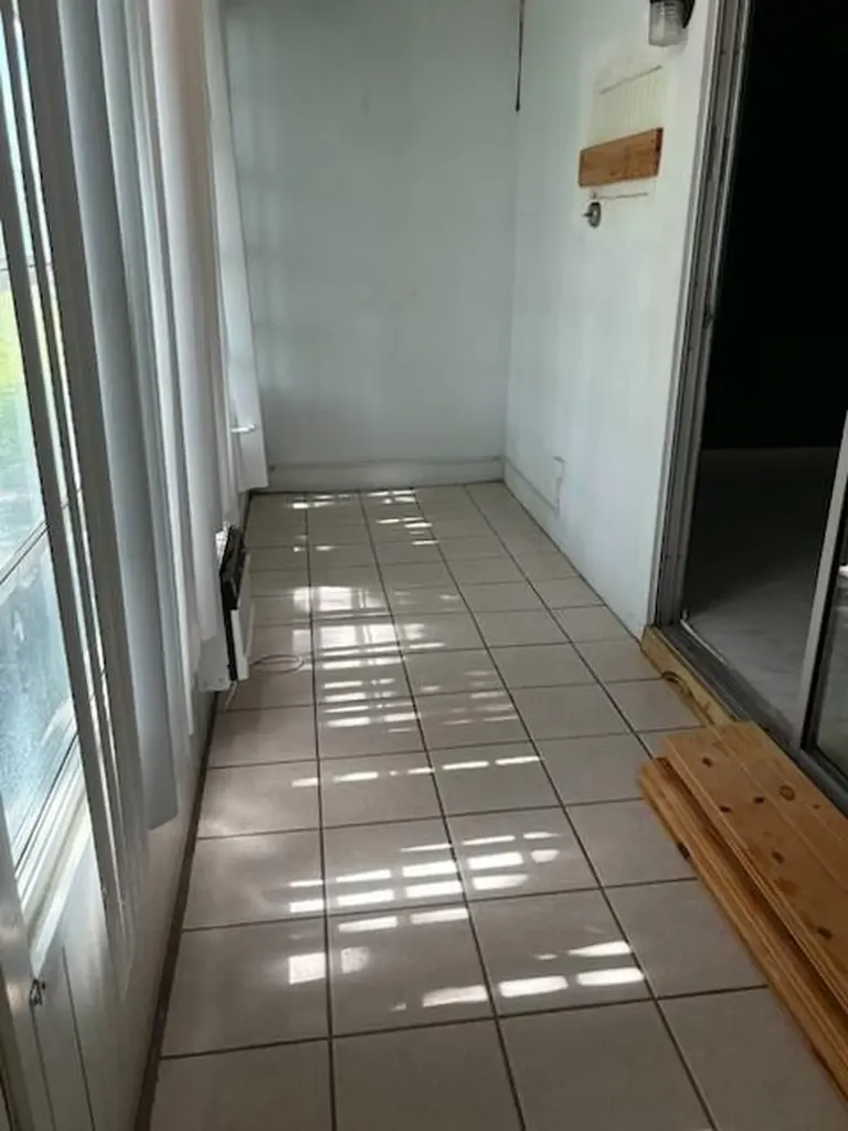 81 Farnham D Deerfield Beach FL 33442