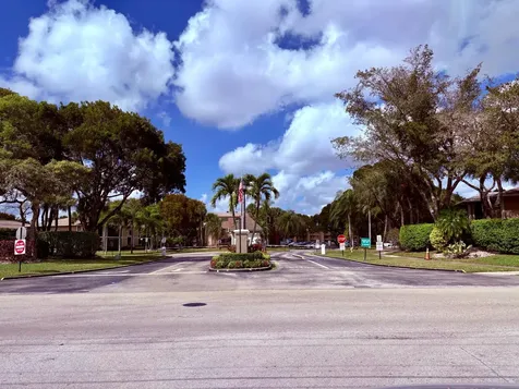 7233 Ashmont Circle Tamarac FL 33321