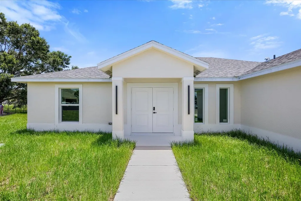 5315 NW Nail Court Port St Lucie FL 34986