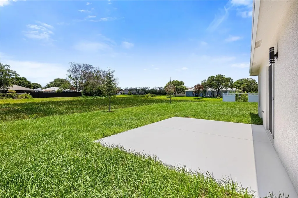 5315 NW Nail Court Port St Lucie FL 34986