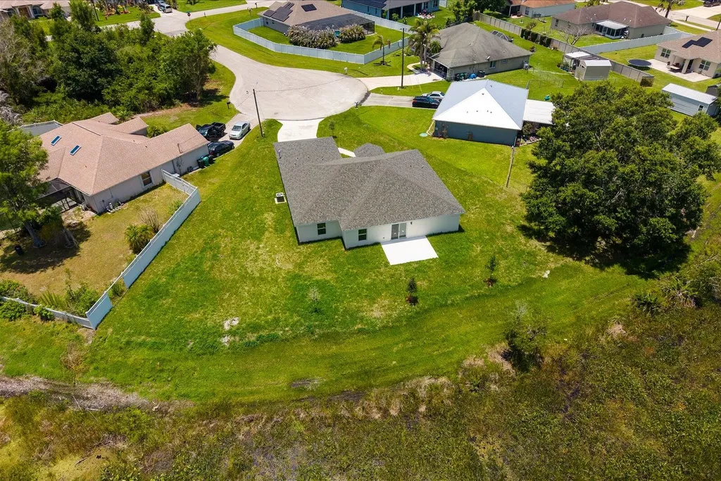 5315 NW Nail Court Port St Lucie FL 34986