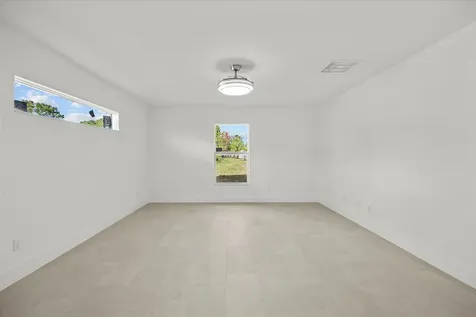 5315 NW Nail Court Port St Lucie FL 34986