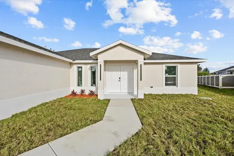 5315 NW Nail Court Port St Lucie FL 34986
