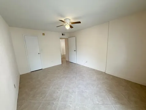 755 Riverside Drive Coral Springs FL 33071