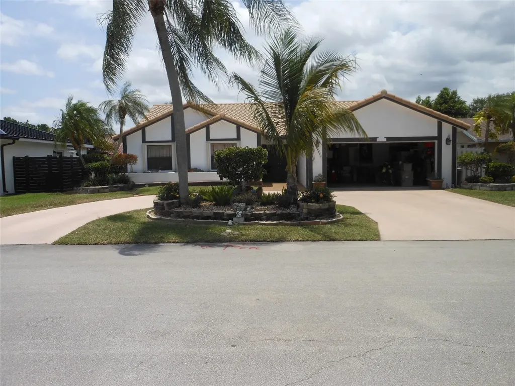 8706 NW 83rd Street Tamarac FL 33321