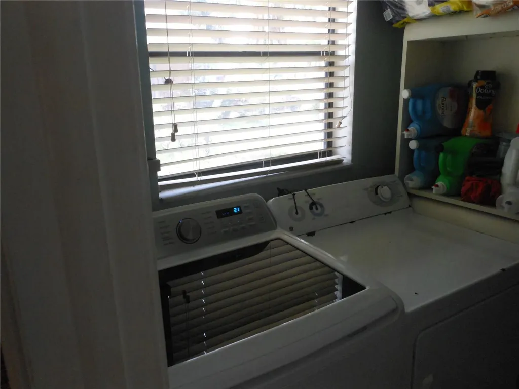 8706 NW 83rd Street Tamarac FL 33321