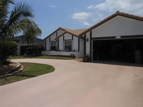 8706 NW 83rd Street Tamarac FL 33321