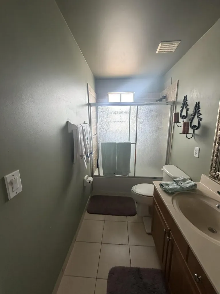 6718 Duval Avenue West Palm Beach FL 33411