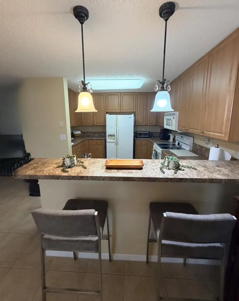 6718 Duval Avenue West Palm Beach FL 33411