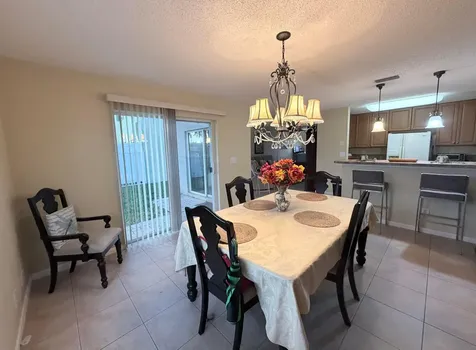 6718 Duval Avenue West Palm Beach FL 33411