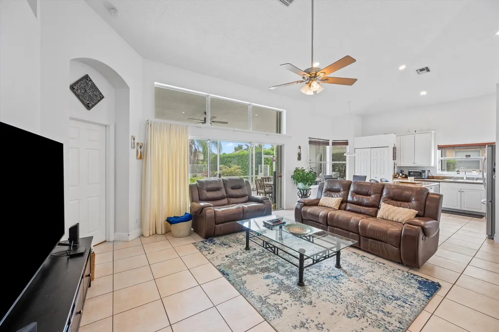 11124 Narragansett Bay Court Wellington FL 33414