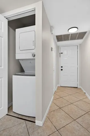 4251 Carambola Circle S Coconut Creek FL 33066