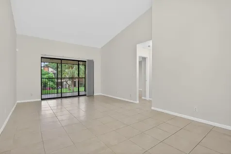 4251 Carambola Circle S Coconut Creek FL 33066