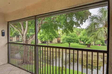 4251 Carambola Circle S Coconut Creek FL 33066