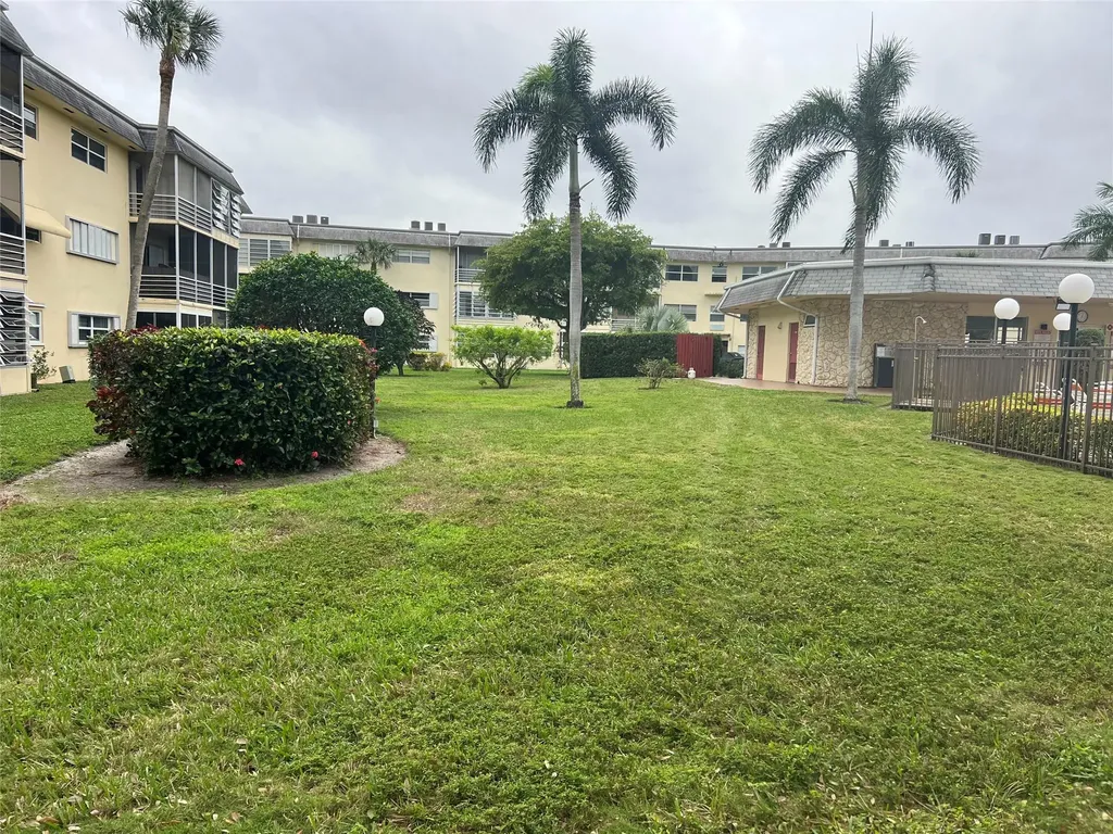 4411 NW 16th Street Lauderhill FL 33313