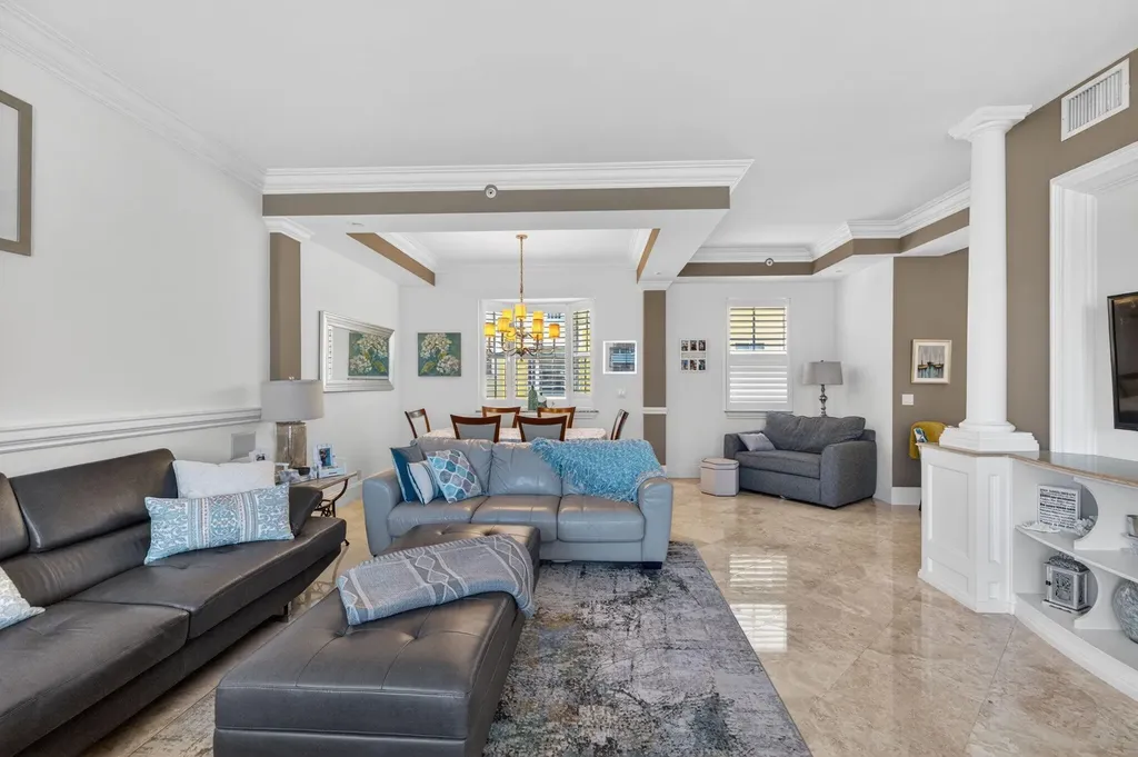 4332 Seagrape Drive Lauderdale By The Sea FL 33308