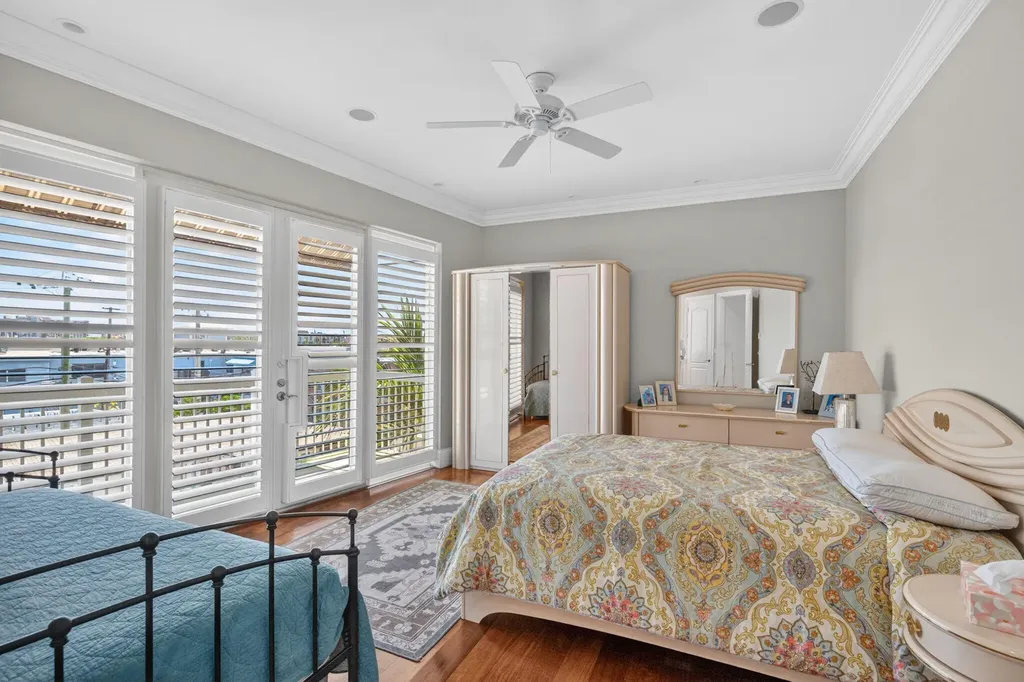 4332 Seagrape Drive Lauderdale By The Sea FL 33308