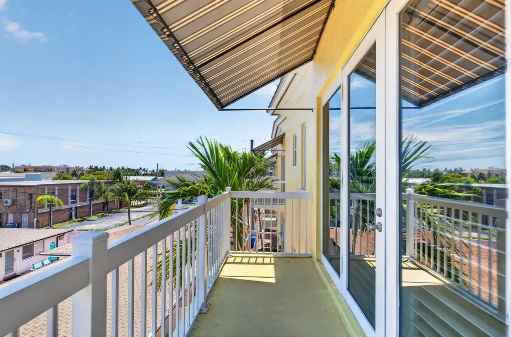 4332 Seagrape Drive Lauderdale By The Sea FL 33308