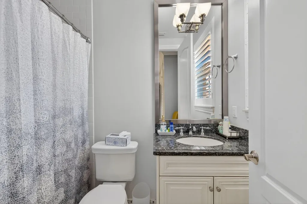 4332 Seagrape Drive Lauderdale By The Sea FL 33308