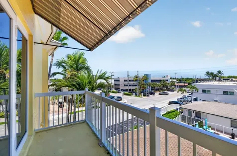 4332 Seagrape Drive Lauderdale By The Sea FL 33308