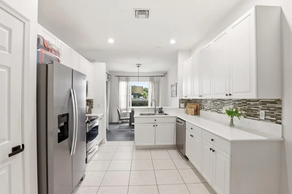 80 Nottingham Place Boynton Beach FL 33426