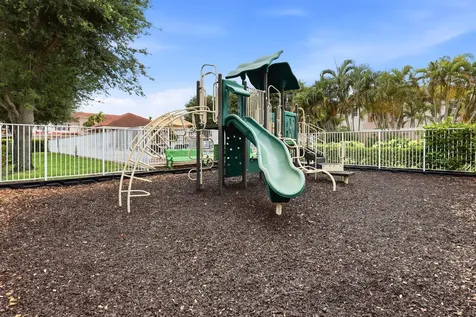 80 Nottingham Place Boynton Beach FL 33426