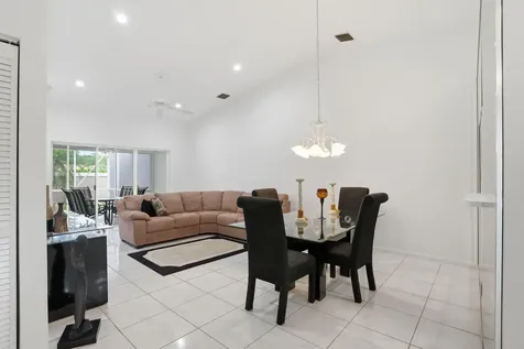 18 Sausalito Drive Boynton Beach FL 33436