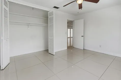 2910 NE 40th Court Lighthouse Point FL 33064