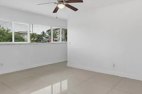 2910 NE 40th Court Lighthouse Point FL 33064