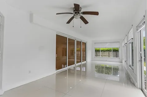 2910 NE 40th Court Lighthouse Point FL 33064