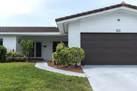 2910 NE 40th Court Lighthouse Point FL 33064