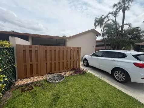2400 SW 19th Avenue Boynton Beach FL 33426
