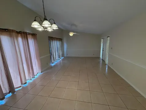 2400 SW 19th Avenue Boynton Beach FL 33426