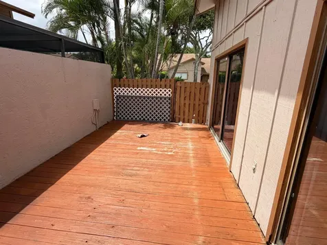2400 SW 19th Avenue Boynton Beach FL 33426