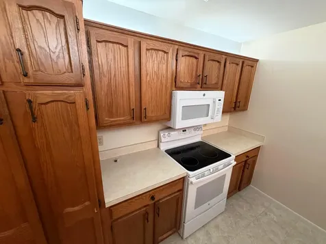 2400 SW 19th Avenue Boynton Beach FL 33426