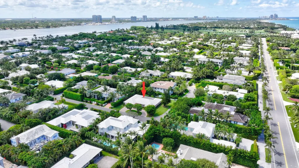 217 Plantation Road Palm Beach FL 33480