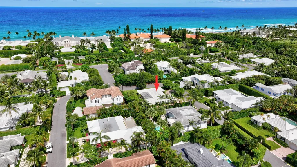 217 Plantation Road Palm Beach FL 33480