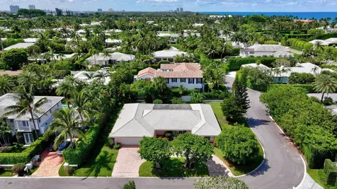 217 Plantation Road Palm Beach FL 33480