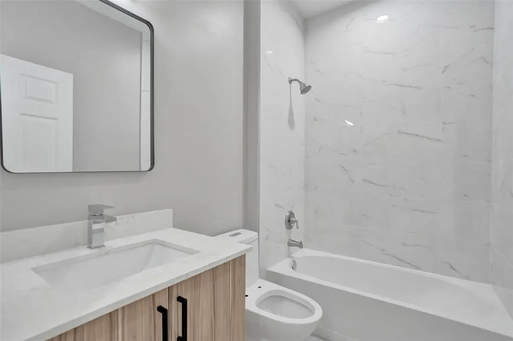 5885 NW 121st Terrace Coral Springs FL 33076