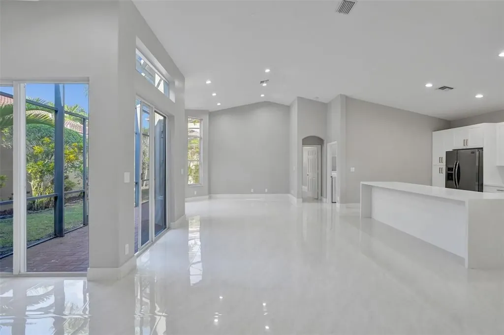5885 NW 121st Terrace Coral Springs FL 33076