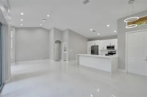 5885 NW 121st Terrace Coral Springs FL 33076
