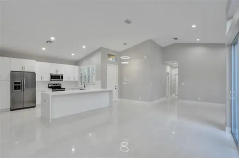5885 NW 121st Terrace Coral Springs FL 33076
