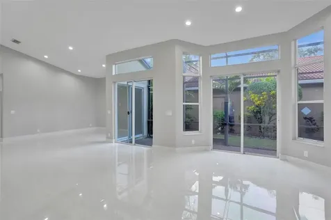 5885 NW 121st Terrace Coral Springs FL 33076
