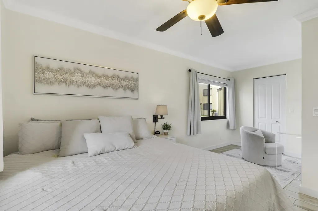 507 Shady Pine Way Greenacres FL 33415